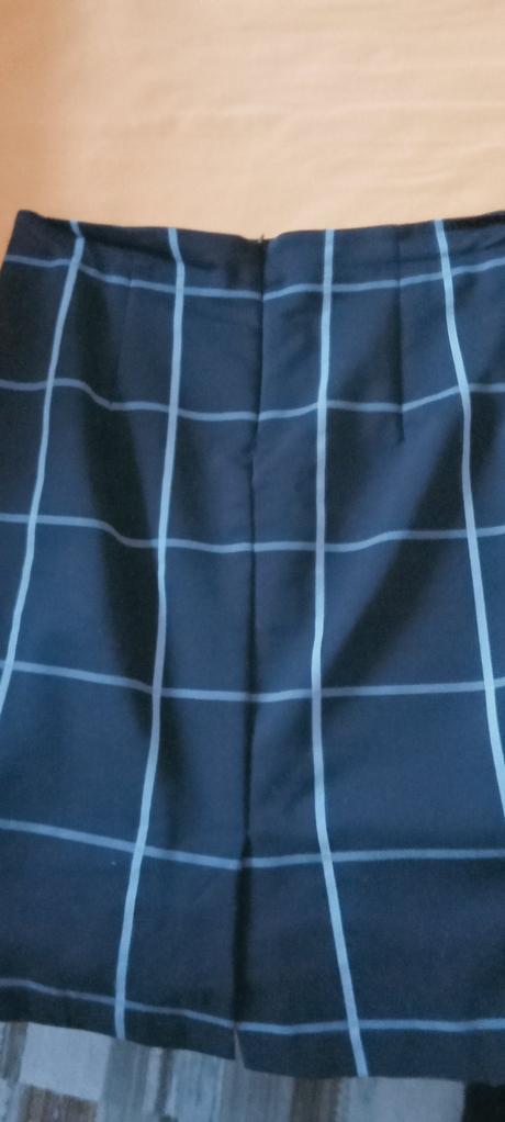 Smrncova sukňa, esmara,40