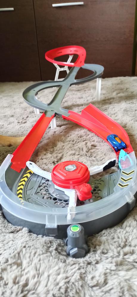 Autodráha hot wheels, 