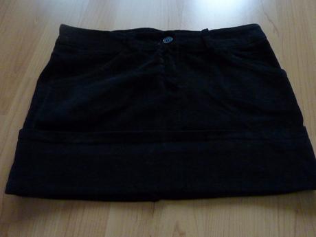 Menčestrová sukňa, m