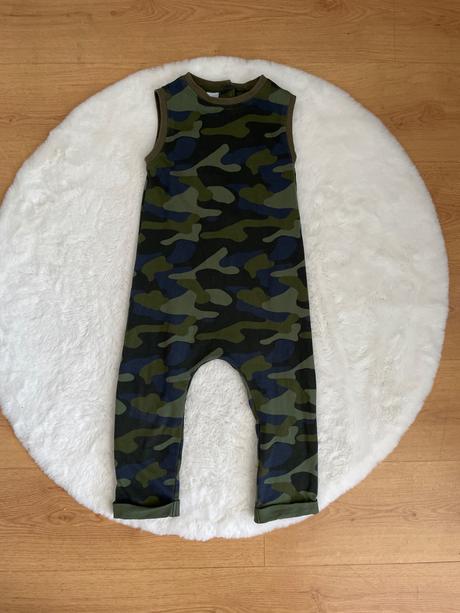 Maskáčový overal, next,104