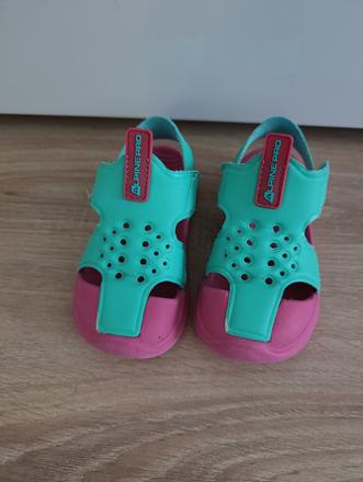 Topánky k vode, alpine pro,23