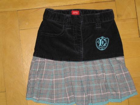 Sukna skoro nenosena, esprit,116