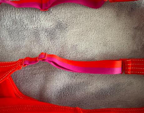 La perla spodok od plaviek brazil, s