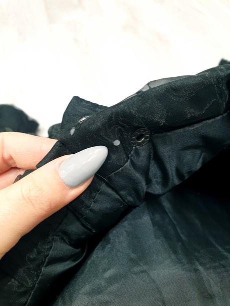 Štýlová čierna bunda s, s