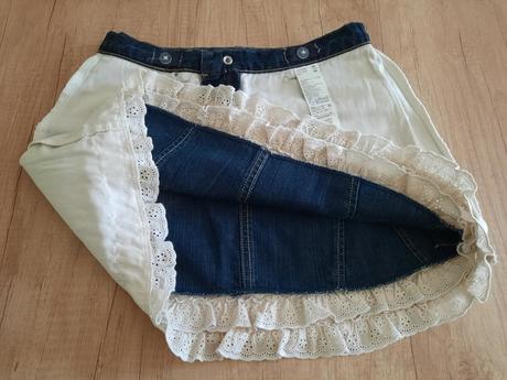 Rifľová suka s volániko, benetton,158