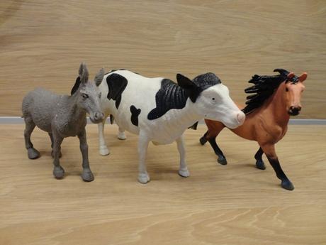 Plastové zvieratá, 