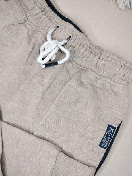 Next béžové chlapčenské tepláky, next,122