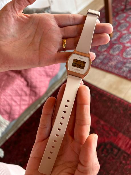 Dámske hodinky casio edgy, casio