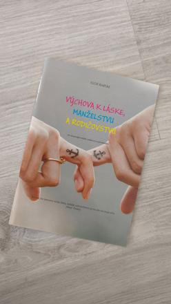 Výchova k láske, manželstvu a rodičovstvu,
