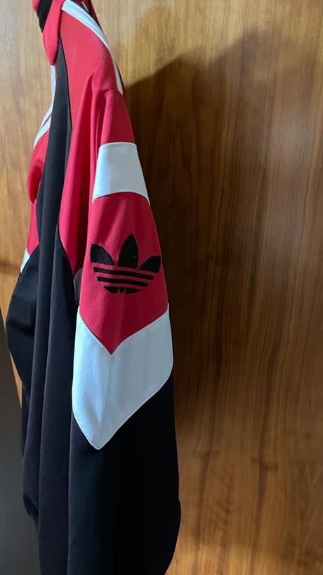 Čierno-červená mikina na zips s logom športová, adidas,m
