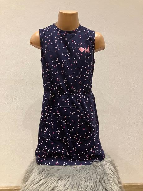 Dievčenské tmavomodré šaty so srdiečkami,8-9 r., original marines,128