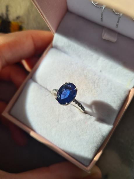 Prsteň pandora, pandora