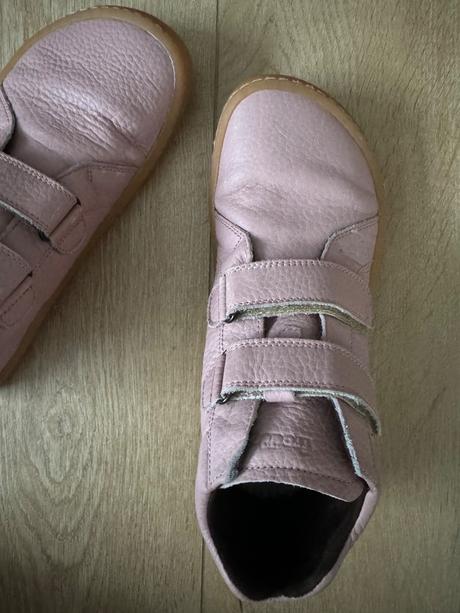 Celorocne clenkove kozene froddo 25,8 cm, froddo,39