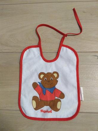 Podbradník s mackom, 