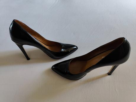 Kožené lodičky na podpätku, gino rossi,38