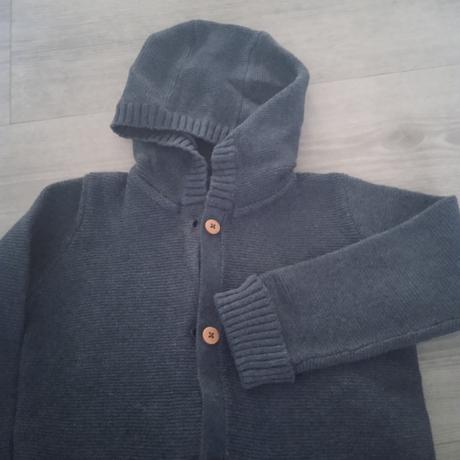 Svetrik nenoseny, reserved,110