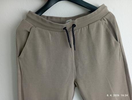 Tepláky pre plnšieho chalana (už s poštou), f&f,158