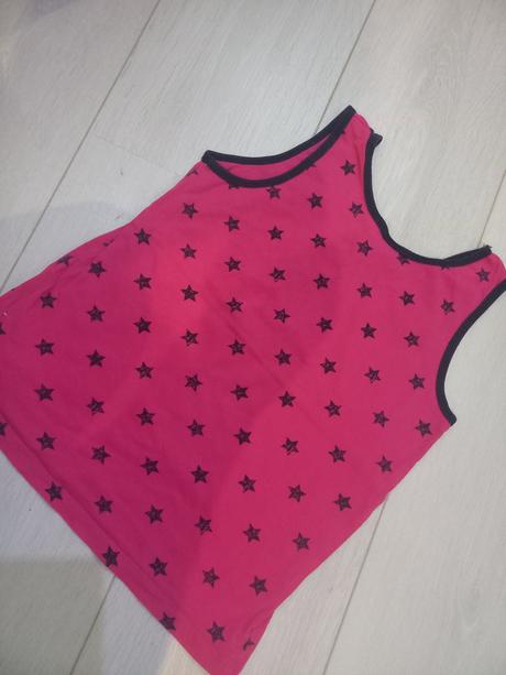 Dievčenské tričko, 122