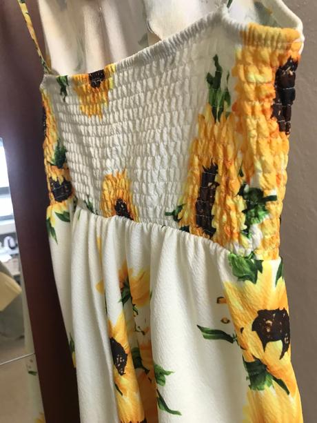 Šaty so slnečnicami, m