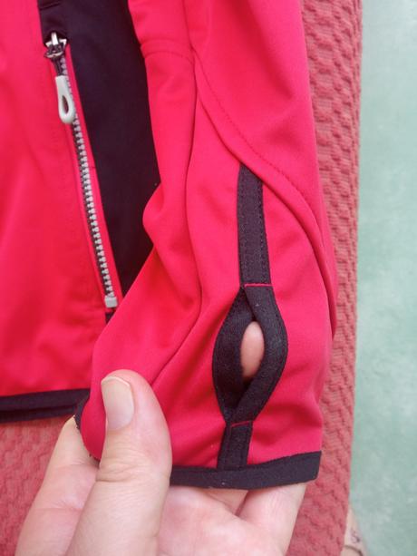 Softshellová bunda, decathlon,146