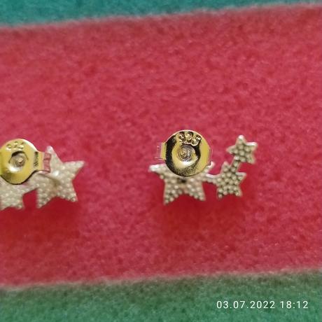 Strieborne nausnice, 