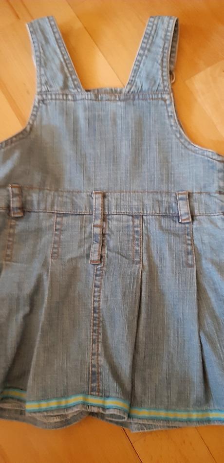 Riflová suknička, 86