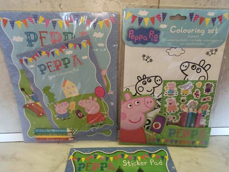 Peppa pig colouring / sticker / play pack, 