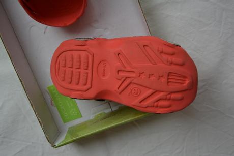 Koralové crocs, parádna farba, 22