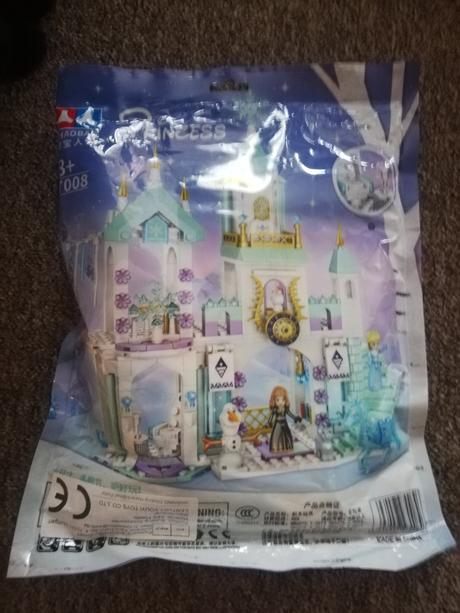 Stavebnica frozen 360 kusov vrátane postavičiek, 