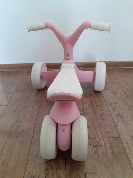 Odrážadlo berg 2v1, 