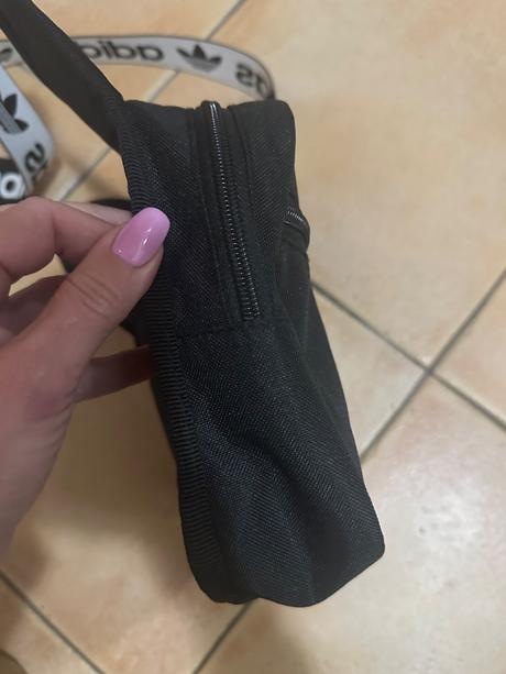 Adidas kabelka, adidas