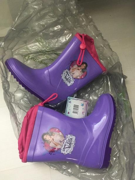 Nove, nepouzite dievčenské gumáky vel. 28-29, 28