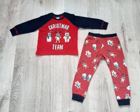 Vianočné pyžamo, 104