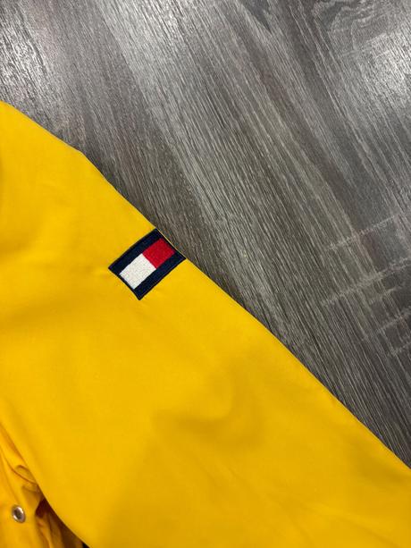 Tommy hilfiger štýlova detska vetrovka 5-6 rokov, tommy hilfiger,110
