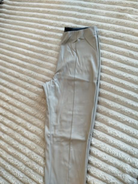 Béžové kožené elasťaky, sinsay,m