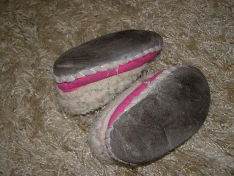 Detské papučky s ľudoým vzorom, 22