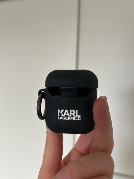 Puzdro karl lagerfeld na airpody 1/2, 