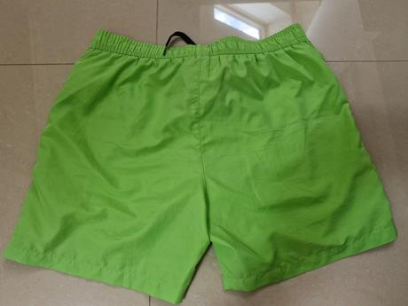 Chlapcenske plavky, 164