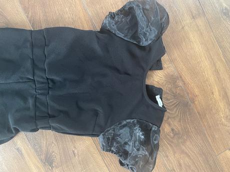 Overal, reserved,134