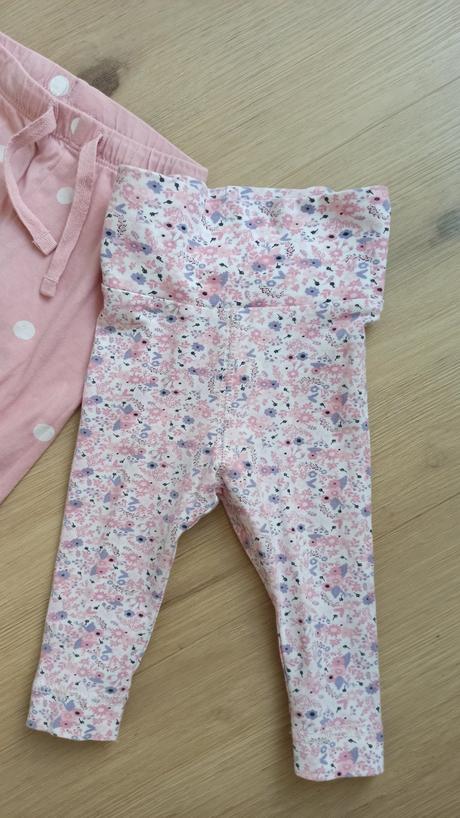 2ks tepláky, h&m,62