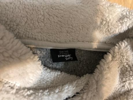 Pekná mikina, takko,134