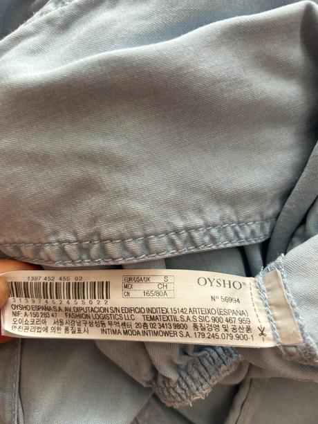 Krásny overal z lyocellu značky oysho, s