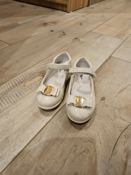 Predam dievcensku obuv, wojtylko,30