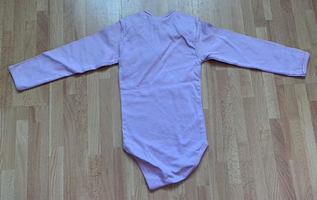 Fialové body s dlhým rukávom, 86