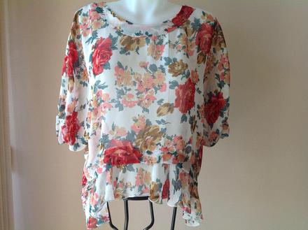 Kvetovaný top influence /50, 40