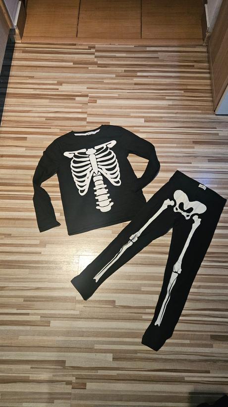 Kostrickova suprava hm v.122, h&m,122