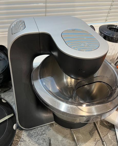Kuchynský robot bosch mum 58m59 1000w, bosch