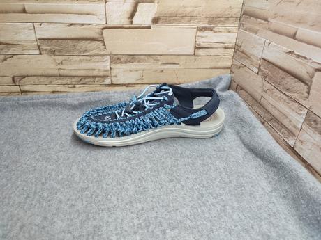 Keen 39 - tmavomodré sandále, keen,39