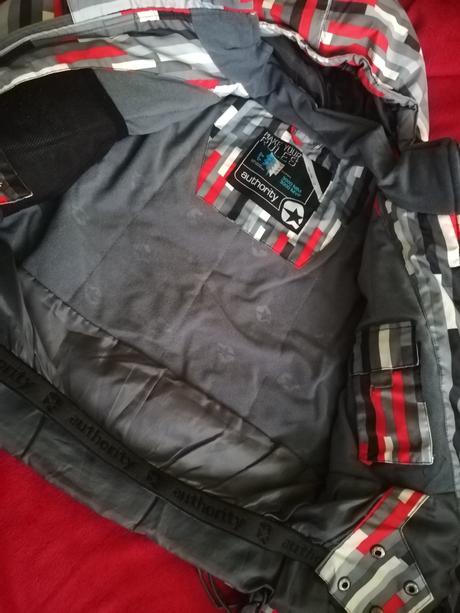 Bunda, authority,104