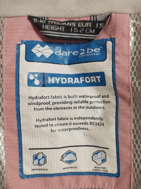 Dievčenská bunda, 152